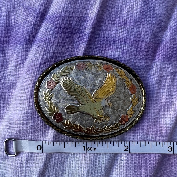 Eagle with Flowers Belt Buckle - Picture 1 of 2
